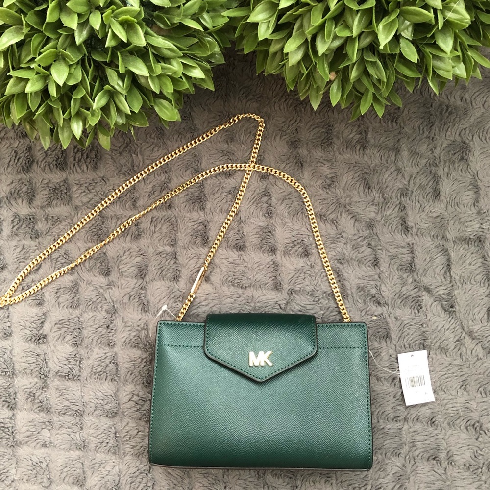 💛SOLD💛 Racing green Michael Kors crossbody purse